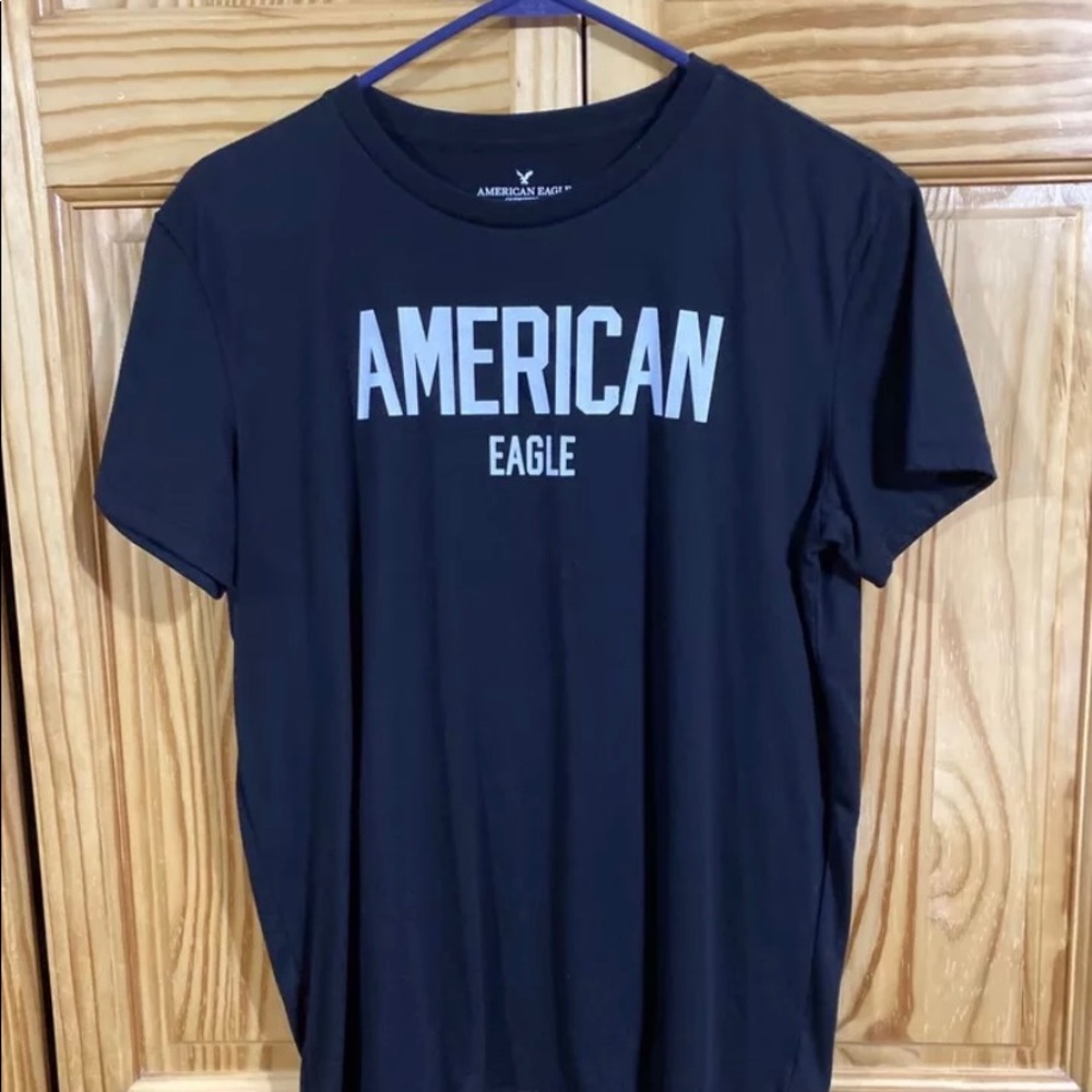 American Eagle T Shirt Men’s size Medium